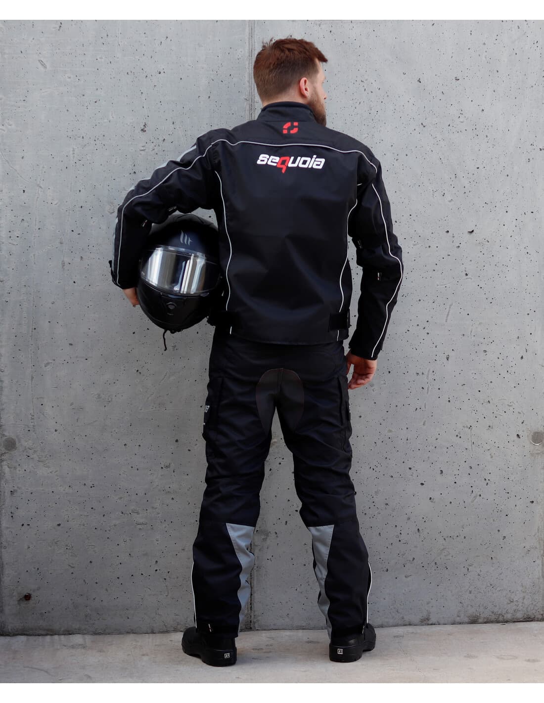 Traje para Moto - TT - Traje de Protección Anti Fricción para Moto vista lateral equipamiento moto