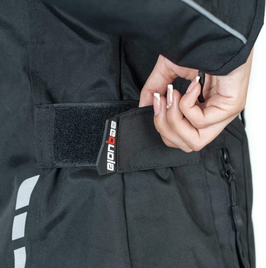 Chaqueta Black Pro Dama - Chaqueta de Protección de Moto para Damas Impermeable Sequoia Speed fabricacion colombiana Sequo...