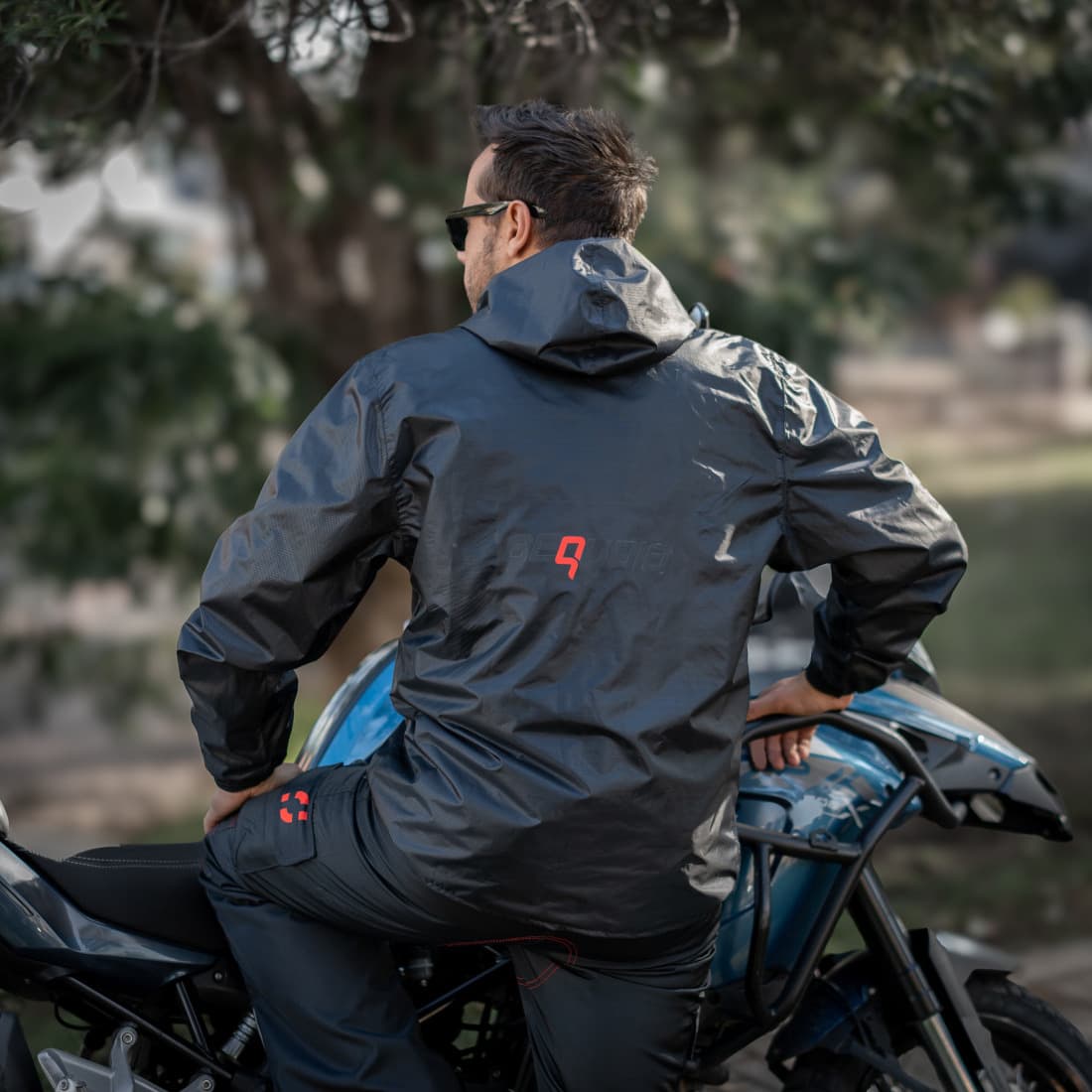 Chaqueta Reflectiva Doble Faz impermeable de Moto para Damas y Caballeros tallas disponibles - Bogota Colombia
